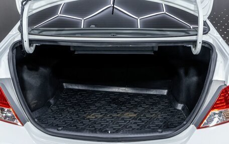 Hyundai Solaris II рестайлинг, 2013 год, 800 000 рублей, 22 фотография