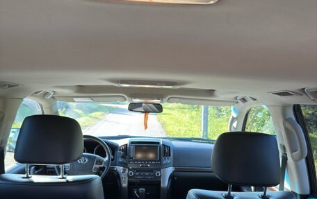 Toyota Land Cruiser 200, 2011 год, 3 800 000 рублей, 12 фотография