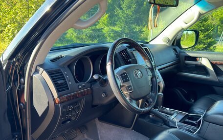 Toyota Land Cruiser 200, 2011 год, 3 800 000 рублей, 17 фотография