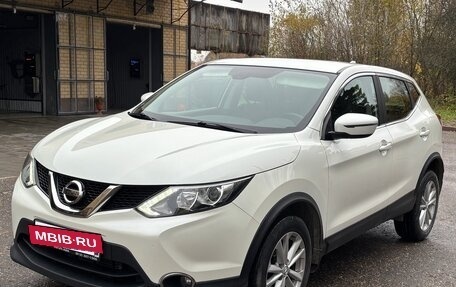 Nissan Qashqai, 2017 год, 1 780 000 рублей, 2 фотография