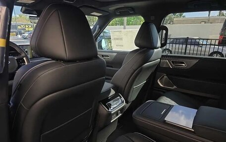 Infiniti QX80, 2025 год, 15 996 000 рублей, 8 фотография