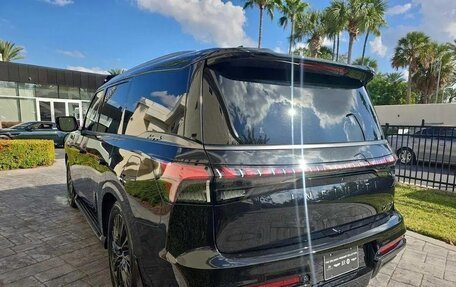 Infiniti QX80, 2025 год, 15 996 000 рублей, 5 фотография