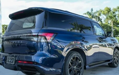 Infiniti QX80, 2025 год, 12 572 000 рублей, 6 фотография