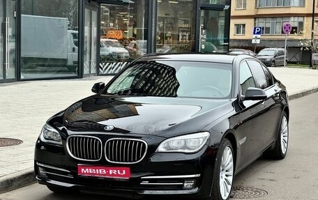 BMW 7 серия, 2013 год, 2 600 000 рублей, 1 фотография