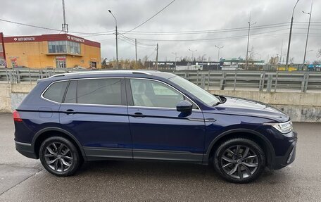 Volkswagen Tiguan II, 2022 год, 2 800 000 рублей, 11 фотография