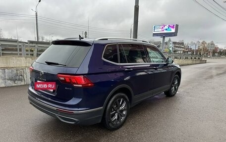 Volkswagen Tiguan II, 2022 год, 2 800 000 рублей, 10 фотография