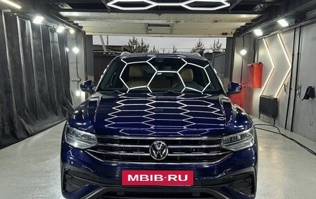 Volkswagen Tiguan II, 2022 год, 2 800 000 рублей, 8 фотография
