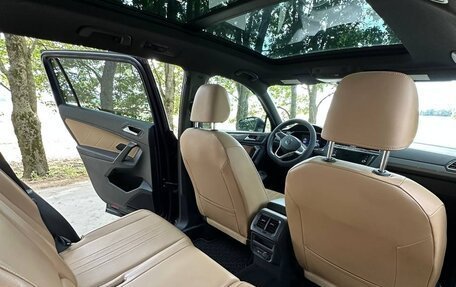 Volkswagen Tiguan II, 2022 год, 2 800 000 рублей, 15 фотография