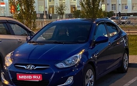 Hyundai Solaris II рестайлинг, 2011 год, 750 000 рублей, 1 фотография