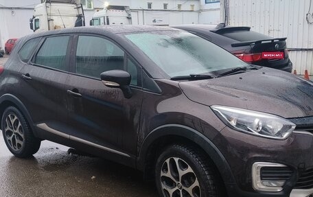 Renault Kaptur I рестайлинг, 2017 год, 1 499 999 рублей, 3 фотография