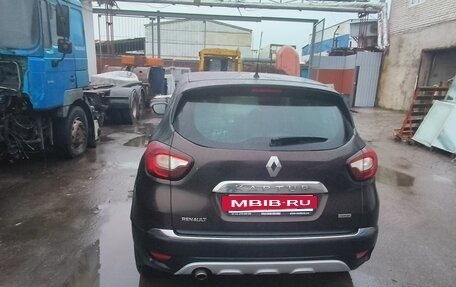 Renault Kaptur I рестайлинг, 2017 год, 1 499 999 рублей, 5 фотография