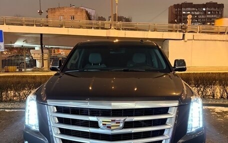 Cadillac Escalade IV, 2016 год, 4 200 000 рублей, 15 фотография