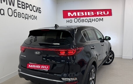 KIA Sportage IV рестайлинг, 2020 год, 1 890 000 рублей, 2 фотография