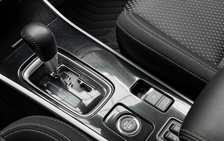 Mitsubishi Outlander III рестайлинг 3, 2022 год, 2 850 000 рублей, 16 фотография