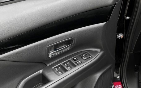 Mitsubishi Outlander III рестайлинг 3, 2022 год, 2 850 000 рублей, 17 фотография