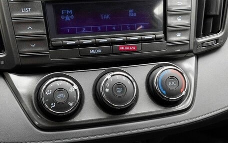 Toyota RAV4, 2014 год, 1 799 000 рублей, 14 фотография