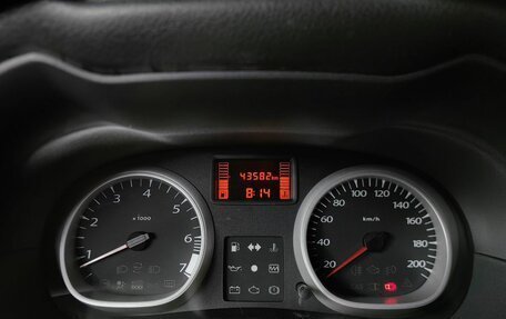 Renault Duster I рестайлинг, 2014 год, 1 000 000 рублей, 18 фотография