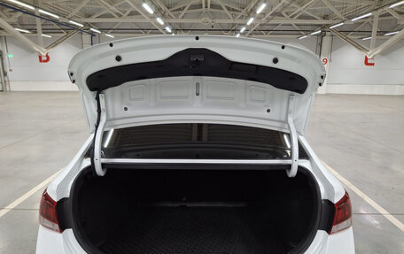 Hyundai Solaris II рестайлинг, 2017 год, 1 349 950 рублей, 12 фотография