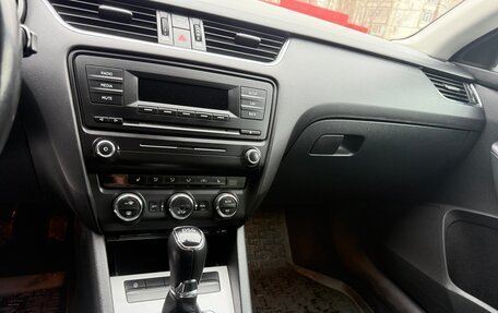 Skoda Octavia, 2013 год, 1 000 000 рублей, 10 фотография