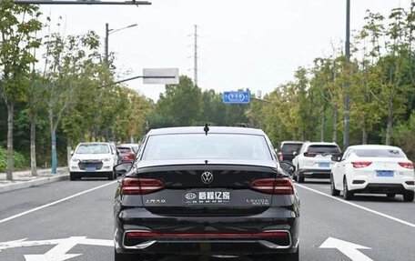 Volkswagen Lavida, 2022 год, 1 250 000 рублей, 4 фотография