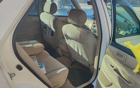 Toyota Vista V30, 2000 год, 320 000 рублей, 4 фотография