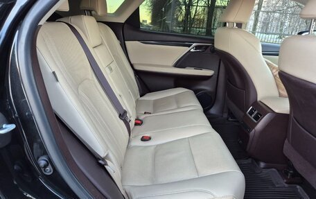 Lexus RX IV рестайлинг, 2020 год, 5 300 000 рублей, 10 фотография