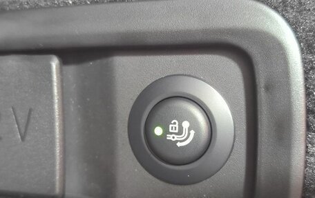 BMW X7, 2025 год, 19 900 000 рублей, 28 фотография