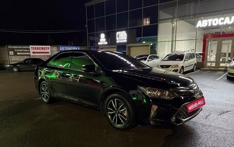 Toyota Camry, 2018 год, 2 350 000 рублей, 8 фотография
