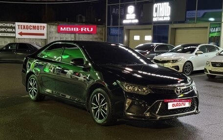 Toyota Camry, 2018 год, 2 350 000 рублей, 3 фотография