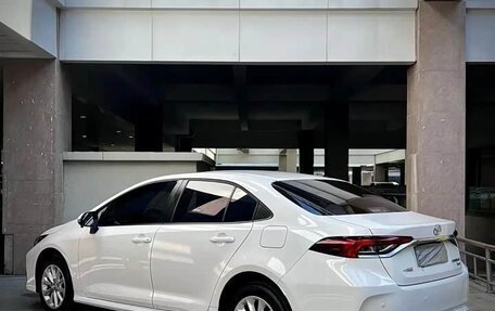 Toyota Corolla, 2021 год, 1 470 000 рублей, 3 фотография