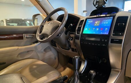 Toyota Land Cruiser Prado 120 рестайлинг, 2007 год, 3 500 000 рублей, 26 фотография