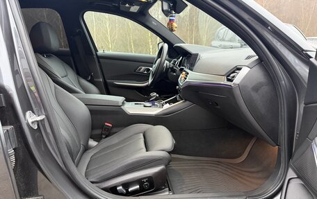 BMW 3 серия, 2020 год, 4 690 000 рублей, 11 фотография