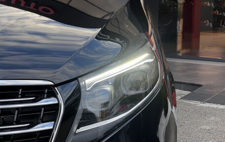 Mercedes-Benz V-Класс, 2025 год, 13 490 000 рублей, 28 фотография