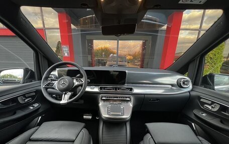 Mercedes-Benz V-Класс, 2025 год, 13 490 000 рублей, 17 фотография