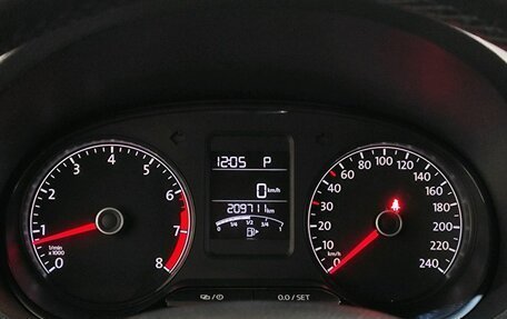 Volkswagen Polo VI (EU Market), 2016 год, 989 000 рублей, 10 фотография