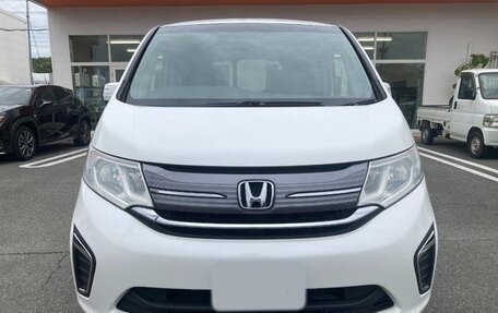 Honda Stepwgn IV, 2017 год, 1 450 000 рублей, 4 фотография