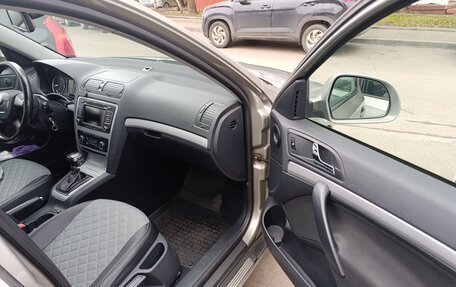 Skoda Octavia, 2011 год, 850 000 рублей, 4 фотография