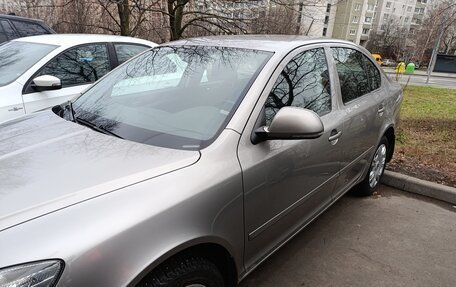 Skoda Octavia, 2011 год, 850 000 рублей, 2 фотография