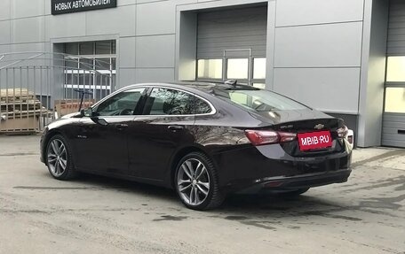 Chevrolet Malibu IX, 2021 год, 1 700 000 рублей, 3 фотография