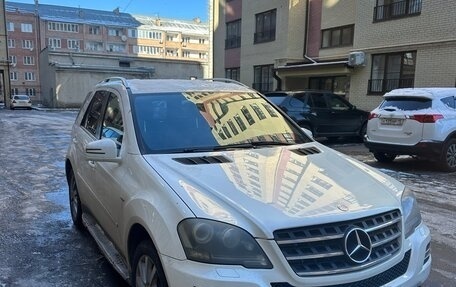 Mercedes-Benz M-Класс, 2011 год, 1 900 000 рублей, 2 фотография