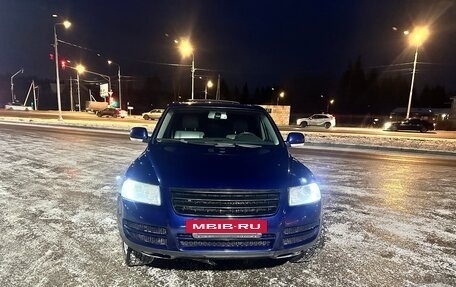 Volkswagen Touareg III, 2005 год, 850 000 рублей, 2 фотография