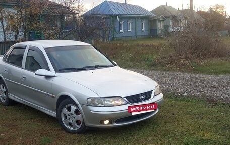 Opel Vectra B рестайлинг, 1999 год, 250 000 рублей, 2 фотография