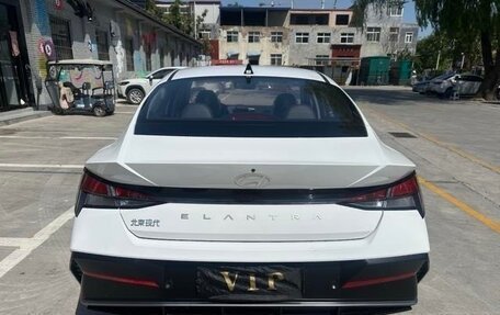 Hyundai Elantra, 2025 год, 1 670 000 рублей, 5 фотография