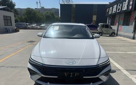 Hyundai Elantra, 2025 год, 1 670 000 рублей, 2 фотография