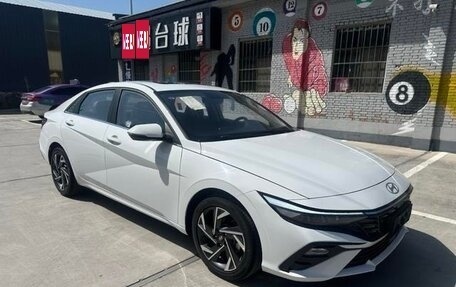Hyundai Elantra, 2025 год, 1 670 000 рублей, 3 фотография