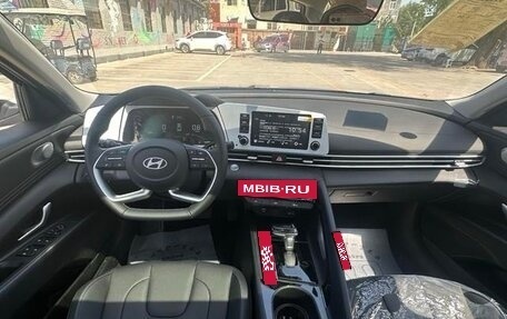 Hyundai Elantra, 2025 год, 1 670 000 рублей, 6 фотография