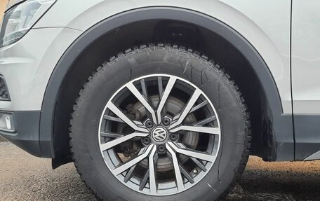 Volkswagen Tiguan II, 2019 год, 2 793 000 рублей, 9 фотография