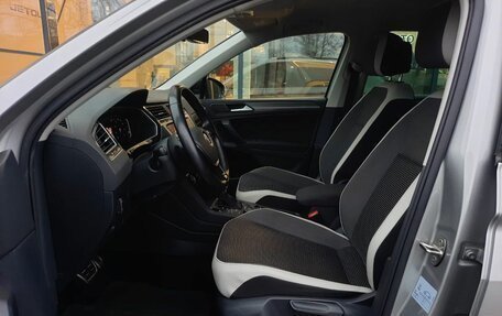 Volkswagen Tiguan II, 2019 год, 2 793 000 рублей, 13 фотография