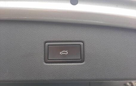 Volkswagen Tiguan II, 2019 год, 2 793 000 рублей, 23 фотография