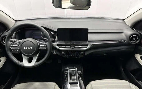 KIA K3, 2022 год, 1 270 000 рублей, 6 фотография